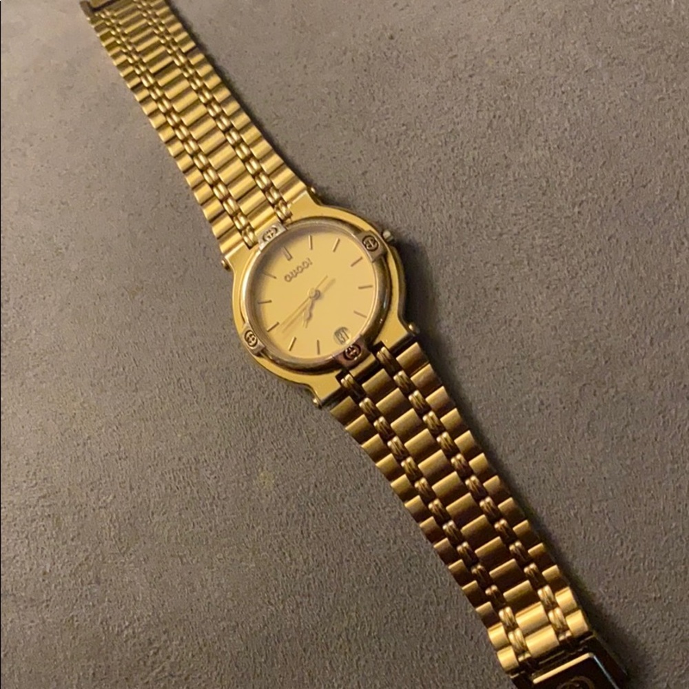 VINTAGE GUCCI WATCH - Picture 2 of 5